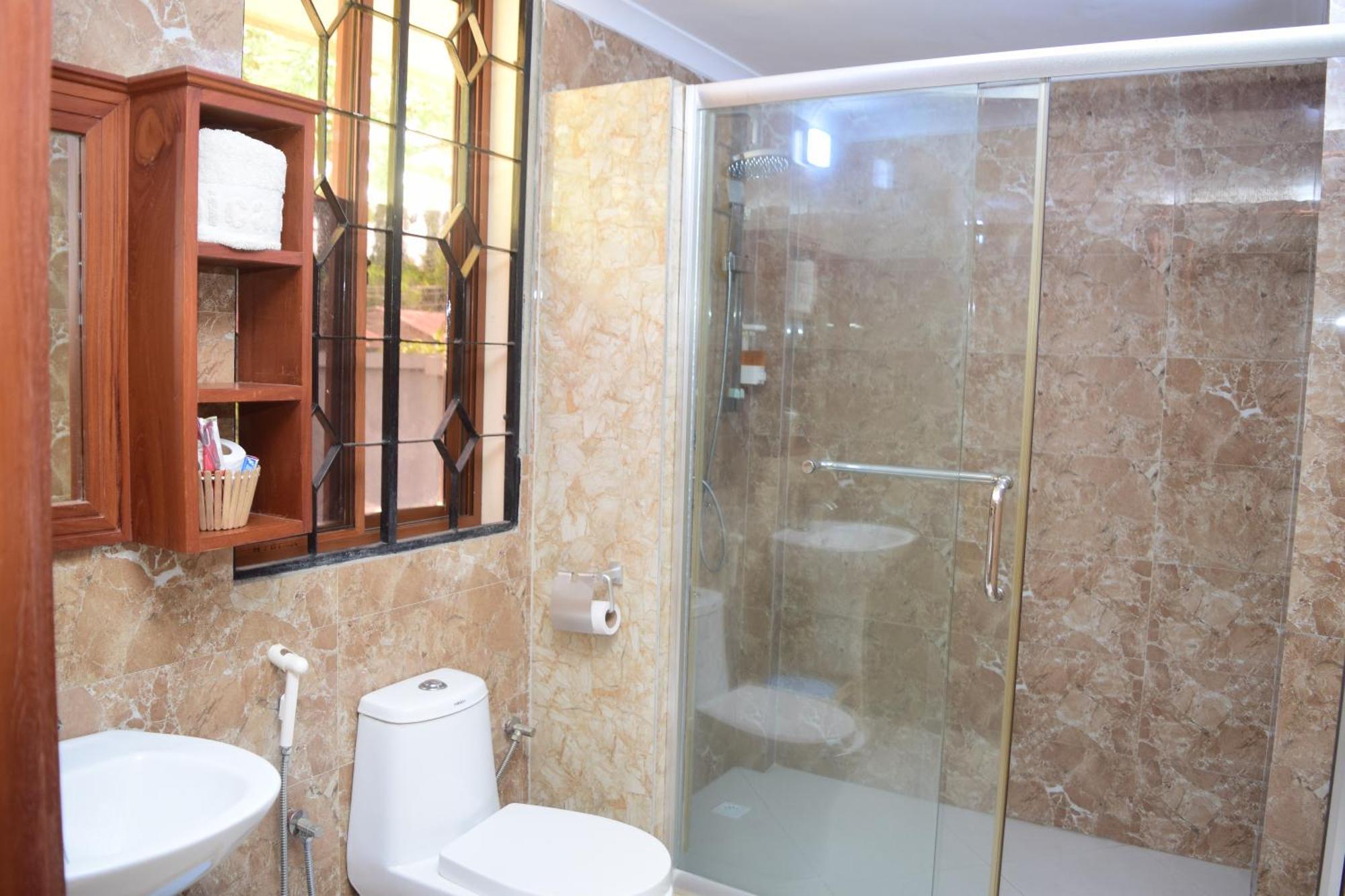 K27 Premier Backpackers Hostel Νταρ ες Σαλάμ Εξωτερικό φωτογραφία