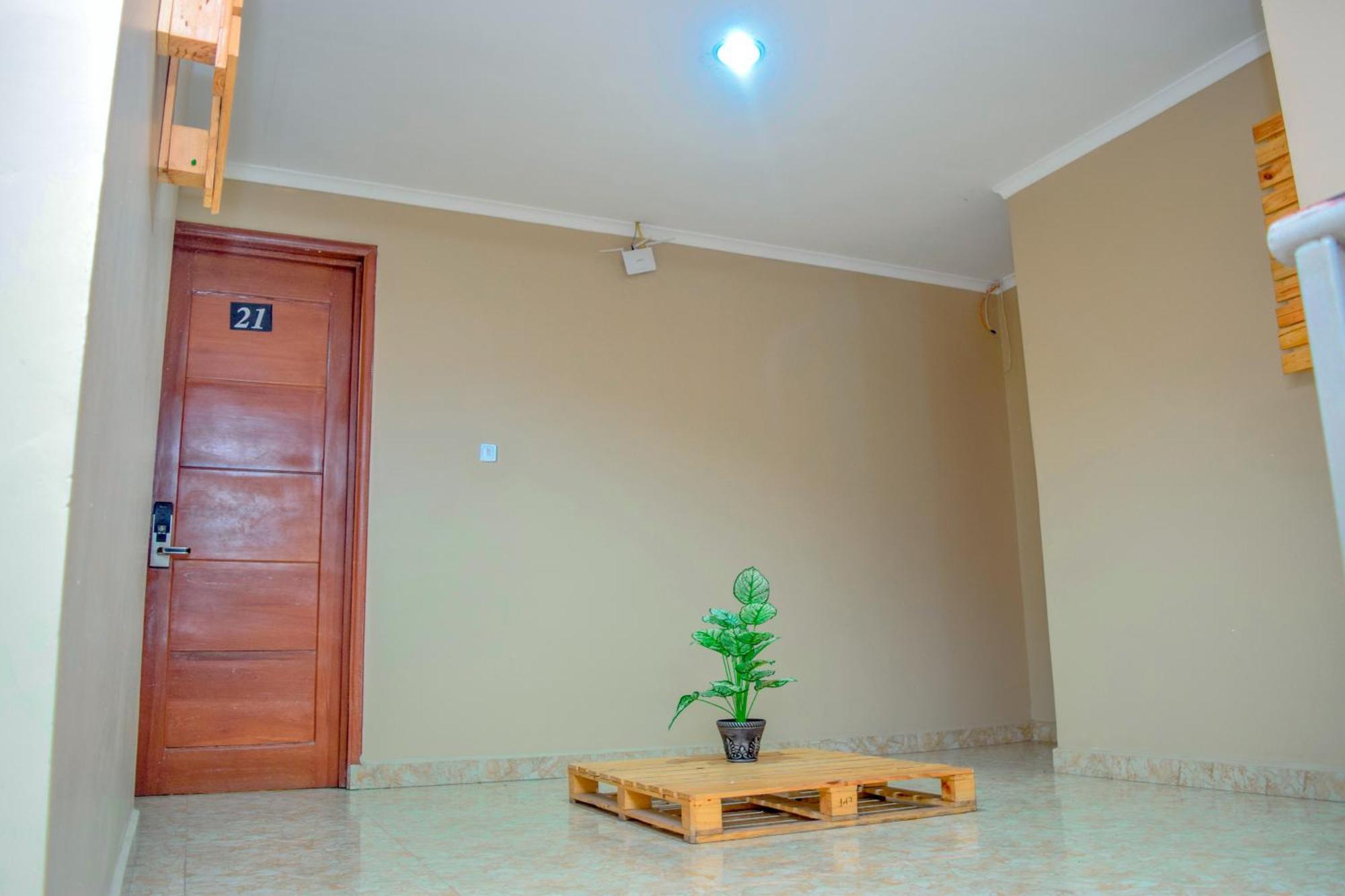 K27 Premier Backpackers Hostel Νταρ ες Σαλάμ Εξωτερικό φωτογραφία