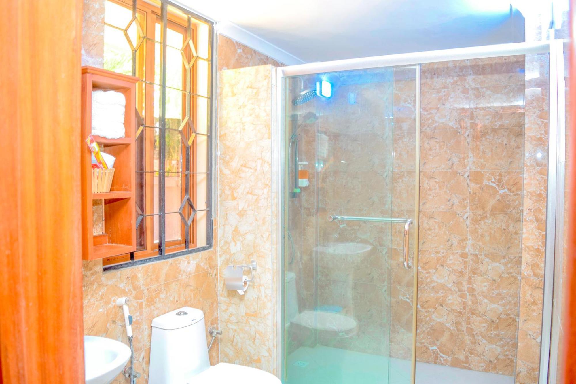 K27 Premier Backpackers Hostel Νταρ ες Σαλάμ Εξωτερικό φωτογραφία